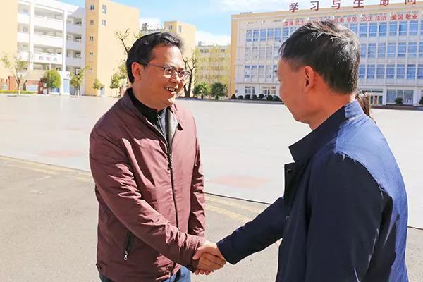 【暖冬慰问1】中共西昌市委常委,总工会主席宋程凡慰问专家人才严建伟