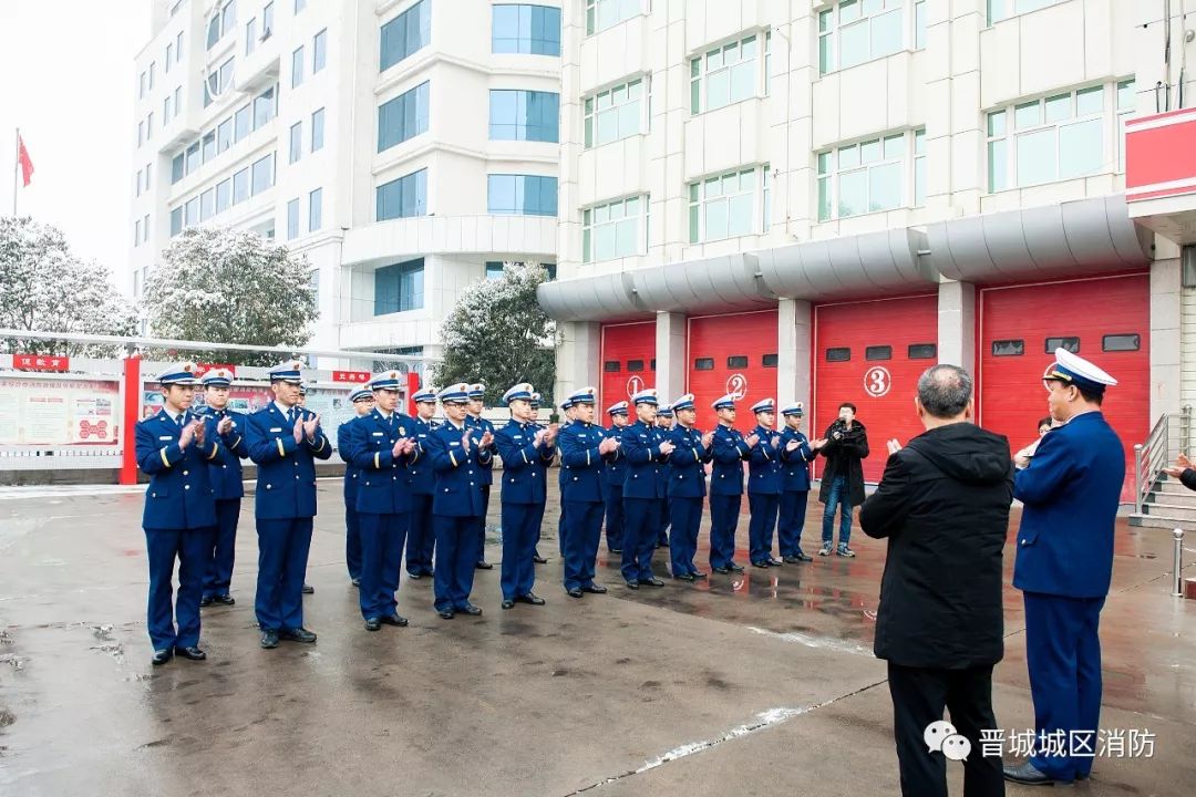 晋城城区区委副书记区政府党组书记代区长李晓峰一行春节前夕慰问城区