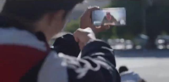 三星發布S10宣傳片：三款旗艦手機和全面屏平板來了！ 科技 第5張