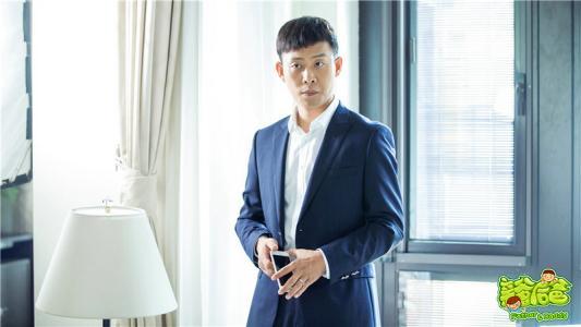 張譯與張國立、李建義上演「親爹後爸」合家歡，自稱被幸福包裹 娛樂 第6張