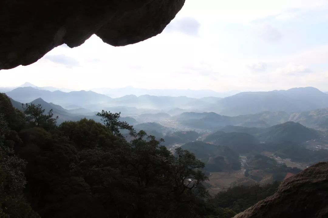 永春一都岱山岩原子飞车丛林探险项目开业啦来岱山岩赏雾景醉人