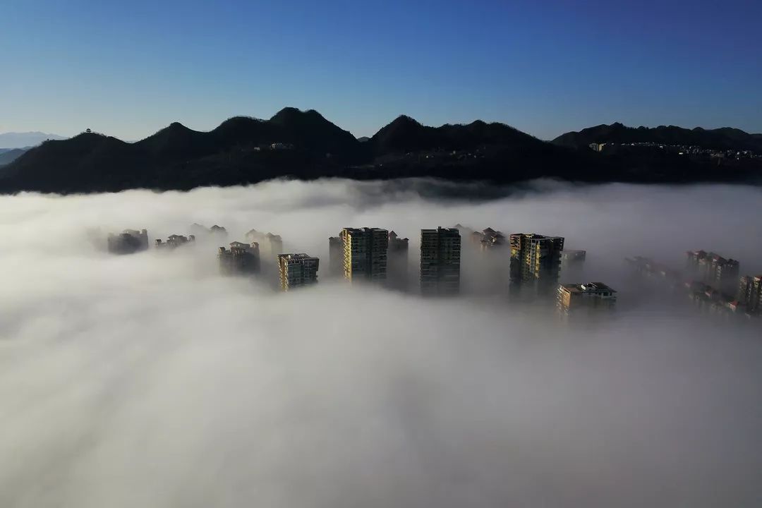 推荐| 山城变"仙境",宛在梦中行_毕节市