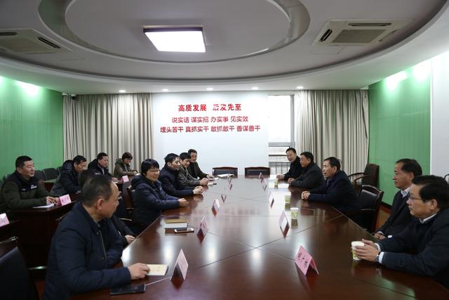 连云港市领导王东升等代表市四套班子 到市信访局开展