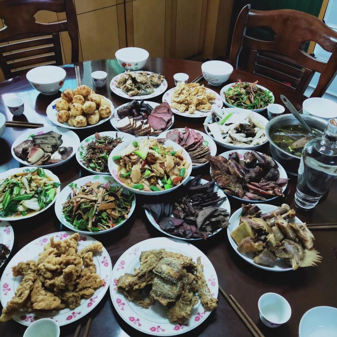 今日团圆,究竟谁家的年夜饭c位出道!