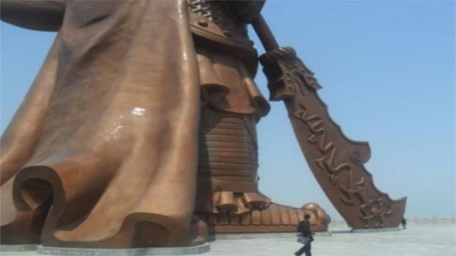 中國最「牛」的兩座雕像：一座坐落山西，另一座位於四川 未分類 第3張