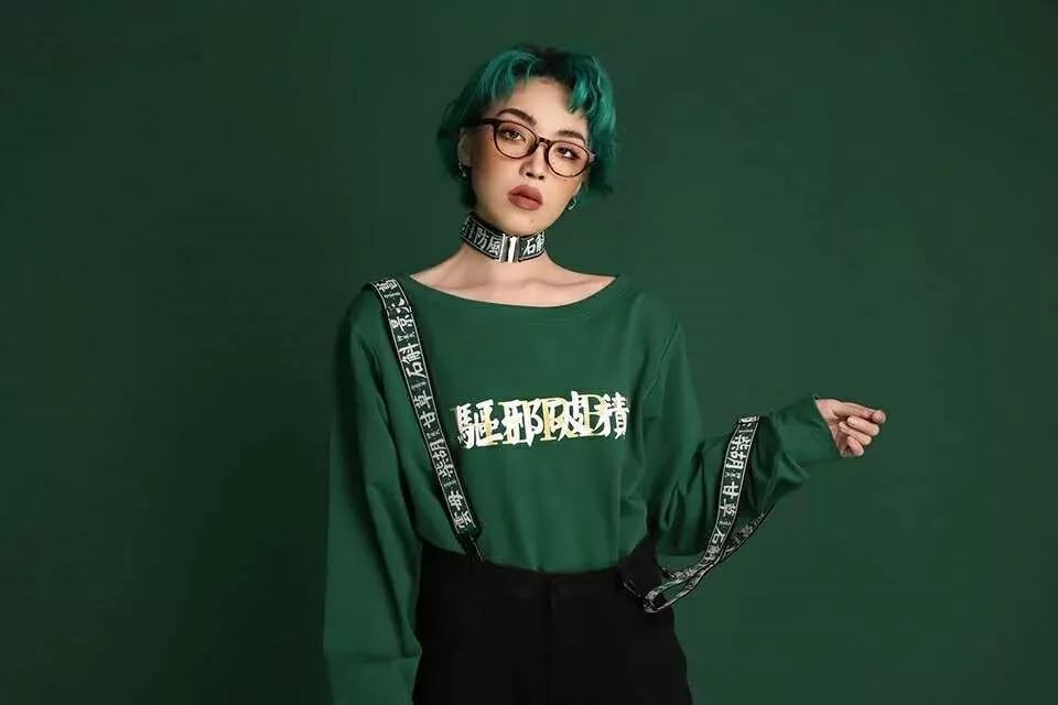 南风衣服网_麻将南风图片(3)