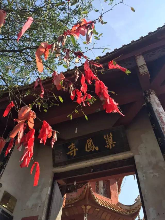 贵州这10座寺庙!人气旺,风景还很好喔