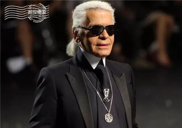 老佛爷karllagerfeld