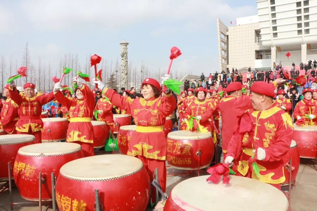 央视新闻联播报道幸福中国年荣成渔家锣鼓精彩亮相