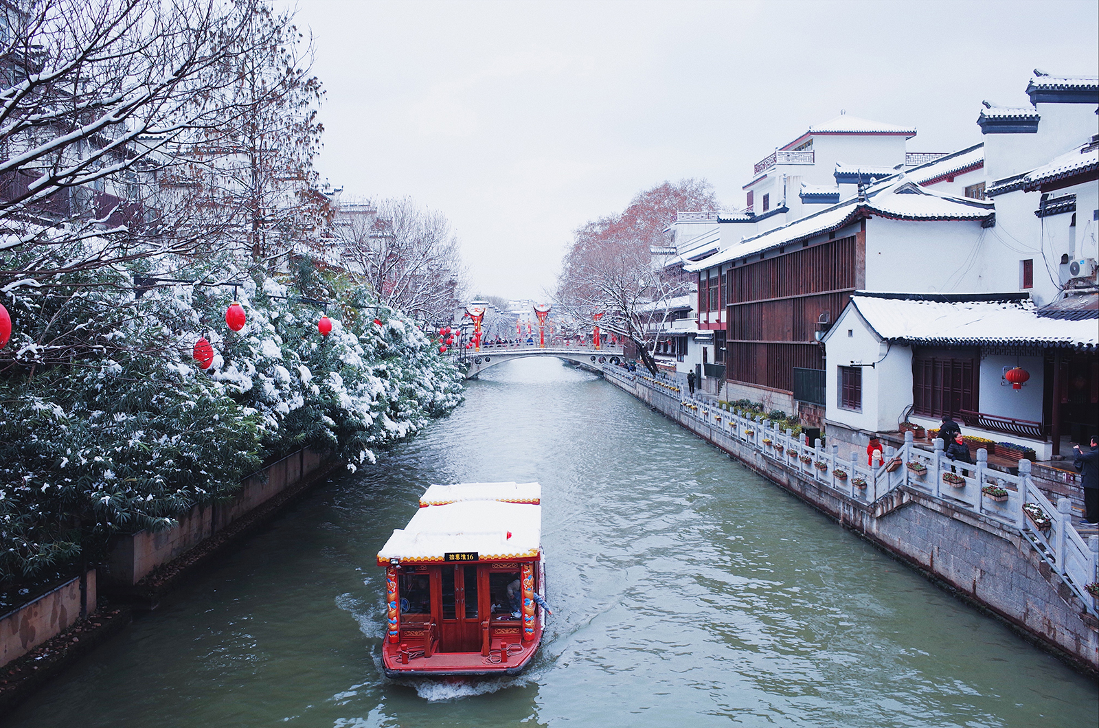 听说南京就要下雪了，发一组南京的雪景……