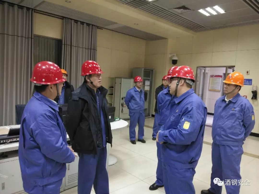 酒钢集团公司副总经理蒋志翔对酒钢宏兴股份公司,能源