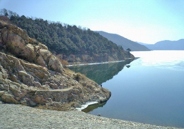 鞍山常驻人口_鞍山师范学院(3)