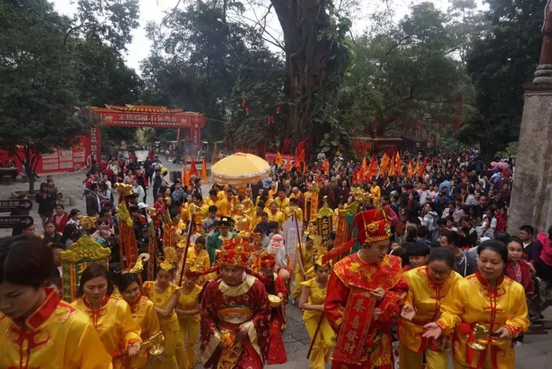 桂平西山"财神巡境"好热闹!| 正月十五传灯祈福活动要来了!