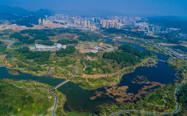 遵义市湄潭县2020年gdp是多少_网上看 奔驰女车主 事件闹心,不如来这里享受大自然的馈赠,洗心润肺(3)