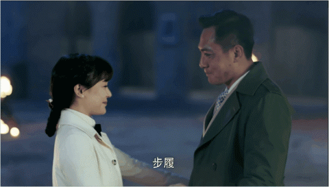 袁姗姗和孙坚看烟花是欣喜,在这剧和刘烨看烟花更多浪漫甜蜜