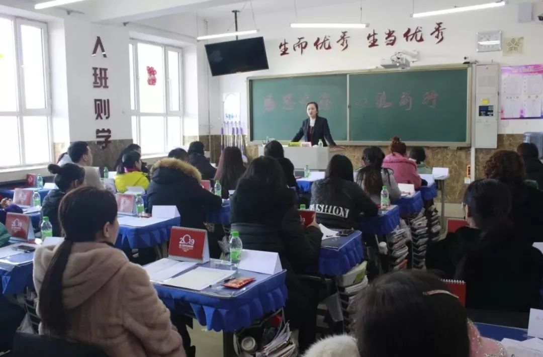 初中封闭式管理的学校地址_封闭式学校初中部_初中全封闭式管理学校