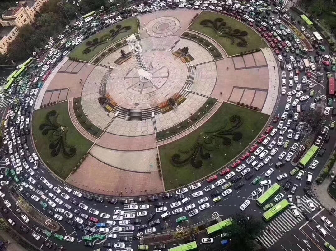 鞍山常驻人口_鞍山师范学院(2)