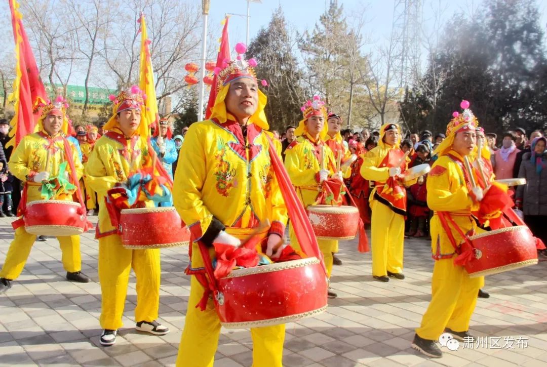 肃州区欢天喜地闹社火锣鼓喧天迎新春