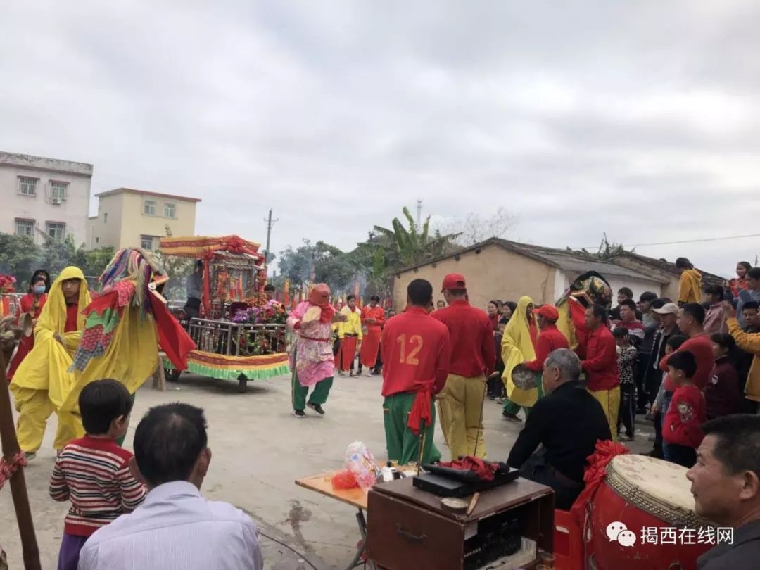 大年初七揭西河婆乡肚祠堂坝村永和楼营老爷