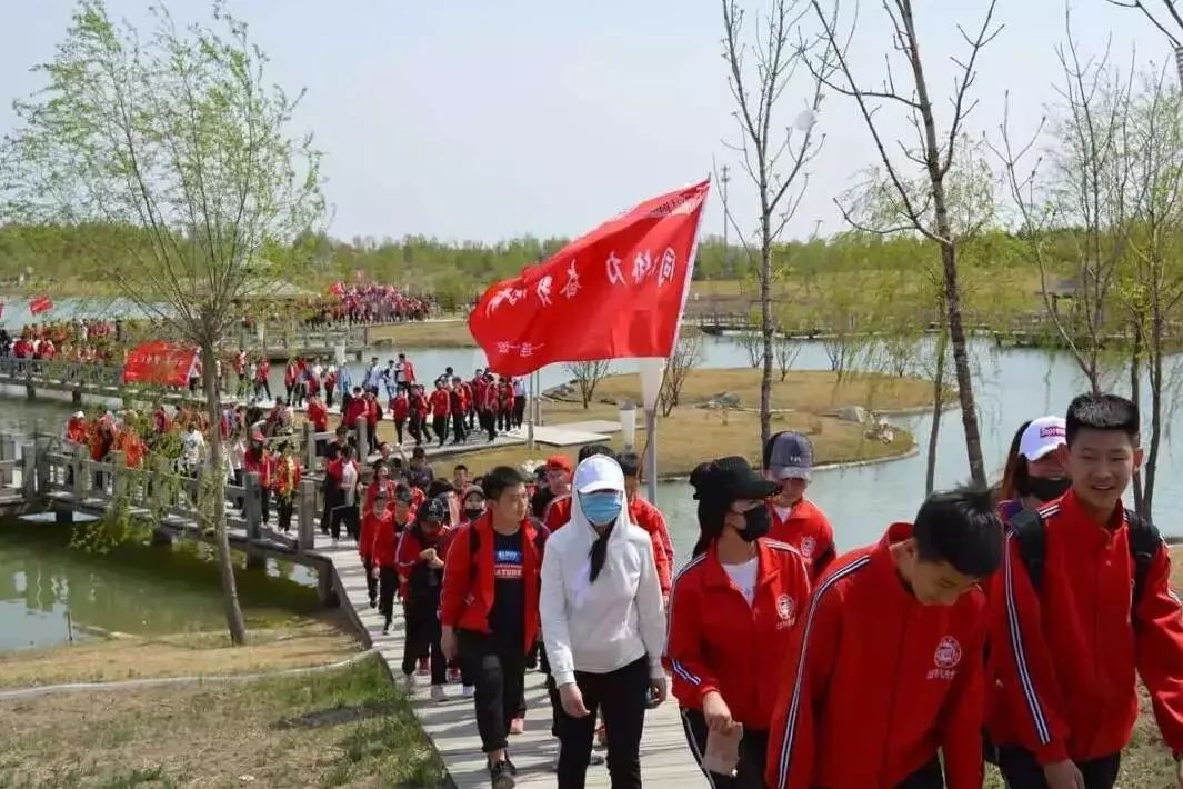 初中全封闭式管理学校_封闭式学校初中部_初中封闭式管理的学校地址