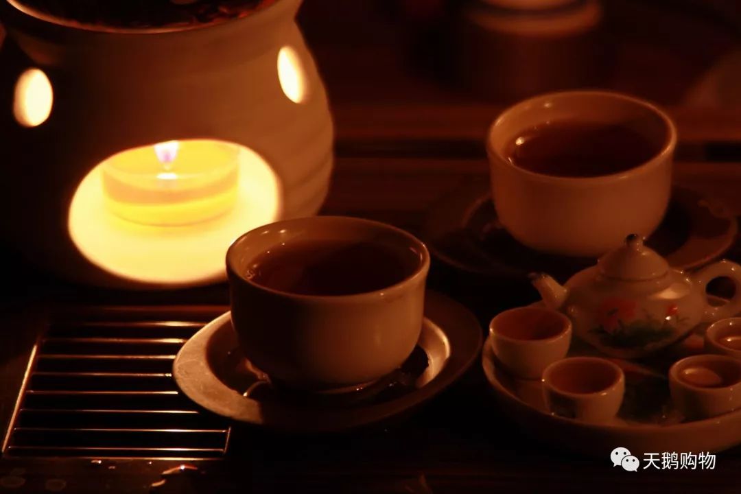 中国人喝茶已有几千年历史,作为生活中的常见饮品,茶味清新淡雅,既能