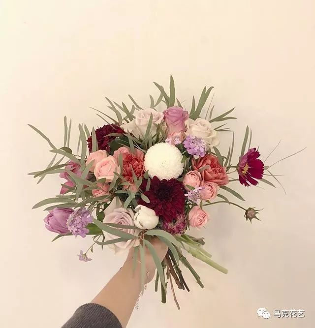 插花|成都马克花艺,情人节送花新讲究,这样的礼物显得更有心意