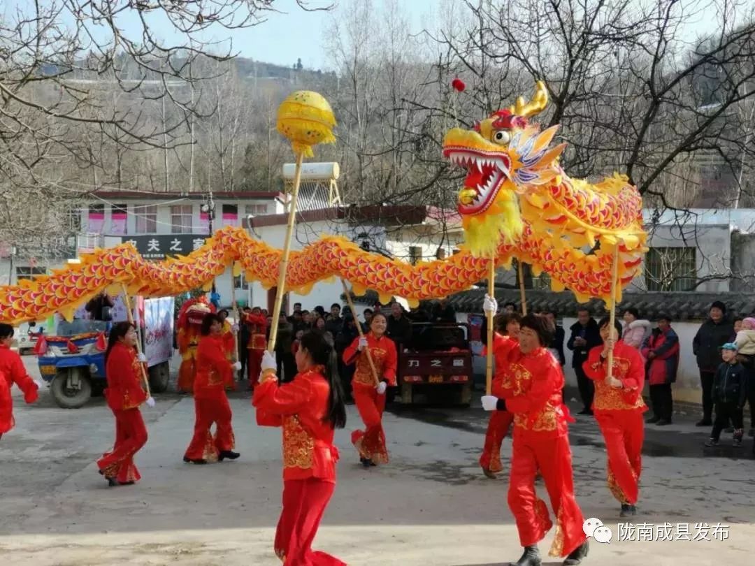 图集丨成县:民俗社伙闹新春 欢欢喜喜过大年_文化