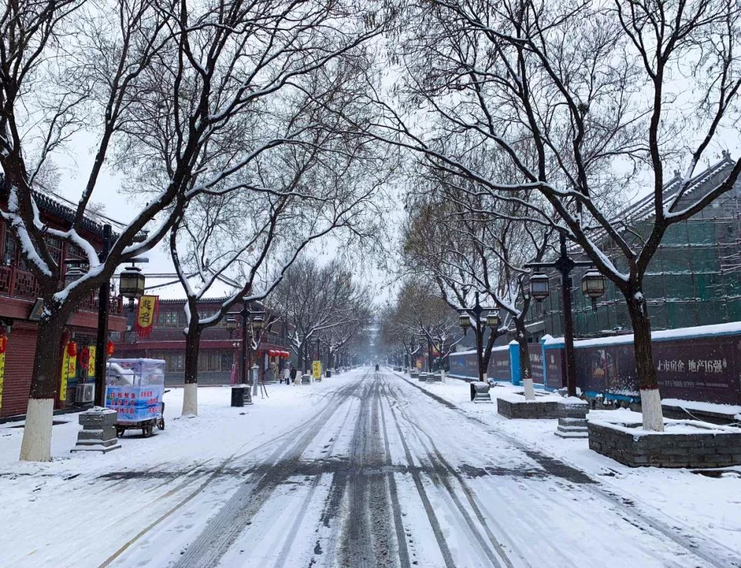 情人节遇上下雪天聊城雪景真的浪漫到极致