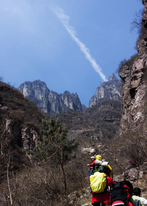 韩口村位于河南省新乡市辉县市太行山深处,距新乡市区约60公里,辉县市