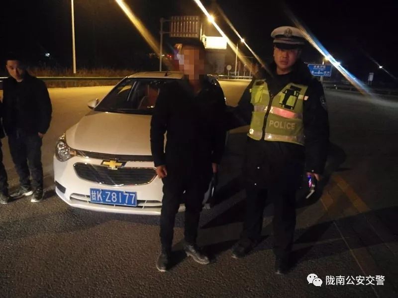 整治酒驾过年了还查酒驾吗前天晚上陇南又有43人被查现场曝光