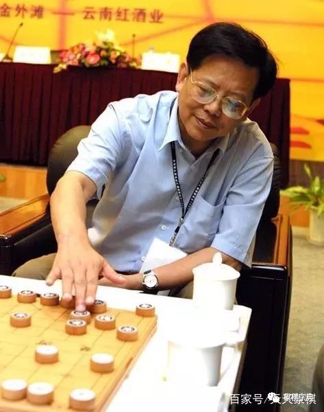 猪年新春访棋王胡荣华:棋坛胡司令,一晃古来稀_象棋