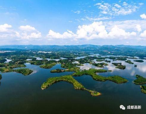 环球中心 三和老爷车博物馆 象南里 路艺珀泰城堡,三岔湖,丹景山