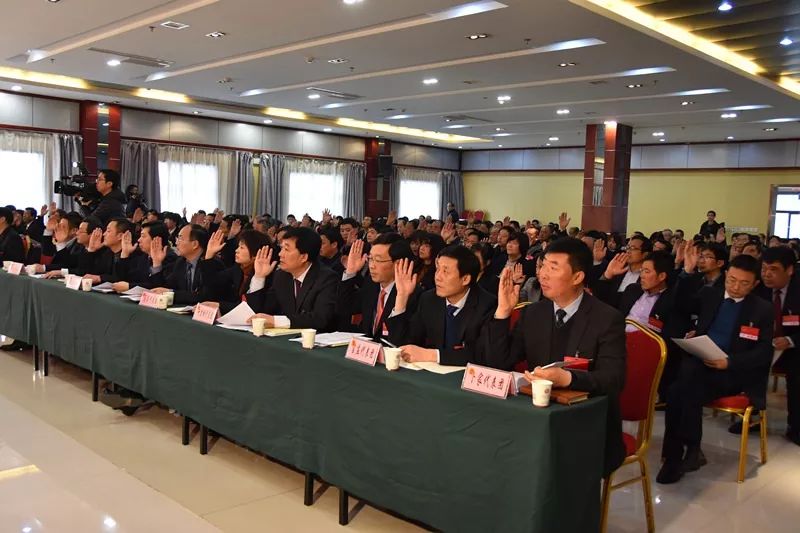 【聚焦两会】淳化县第十八届人民代表大会第三次会议胜利闭幕!