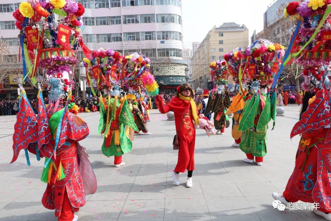 热闹非凡临夏州2019新春秧歌汇演精彩场面看过来