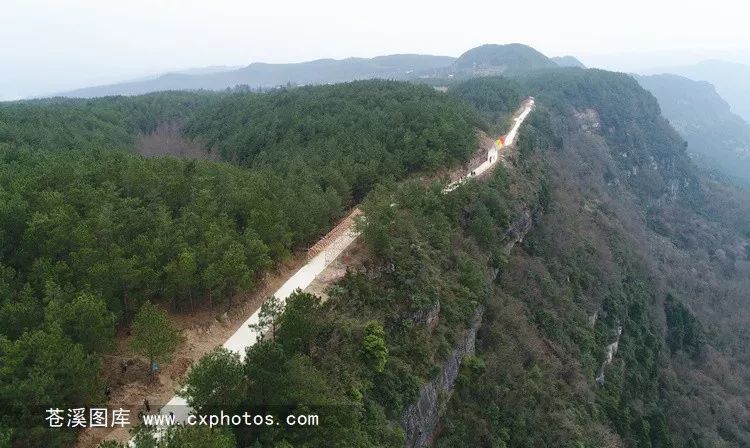 苍溪正月十六游百病登高望远龙珠岭