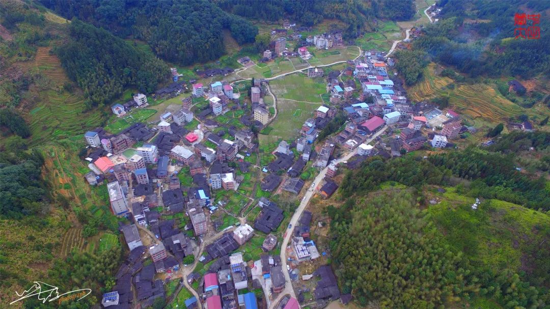 福建大田石牌桃坑村旌旗漫卷傩神送福独具一格的民俗活动