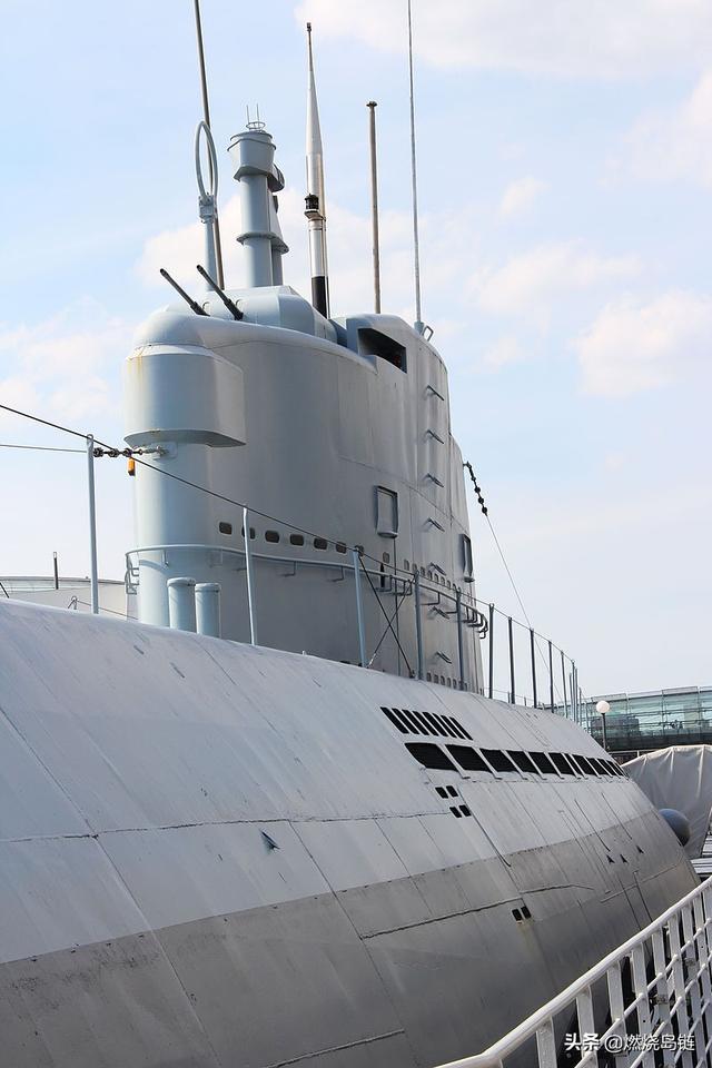 1/ 12 xxi级潜艇是纳粹德国海军在第二次世界大战后期使用的一级潜艇