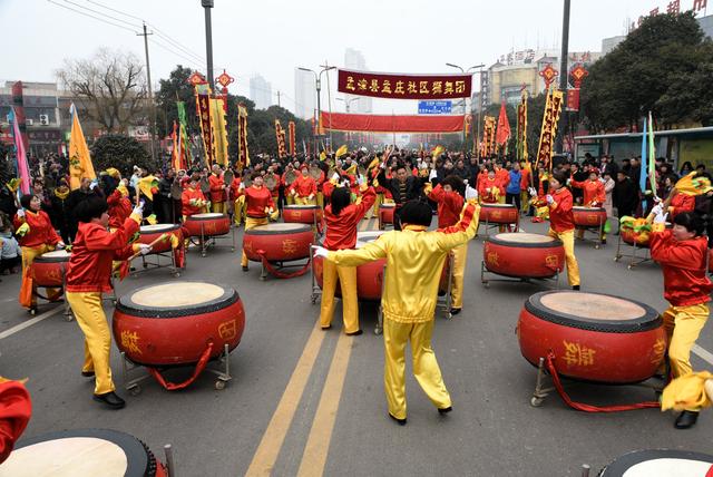 洛阳排鼓震天响