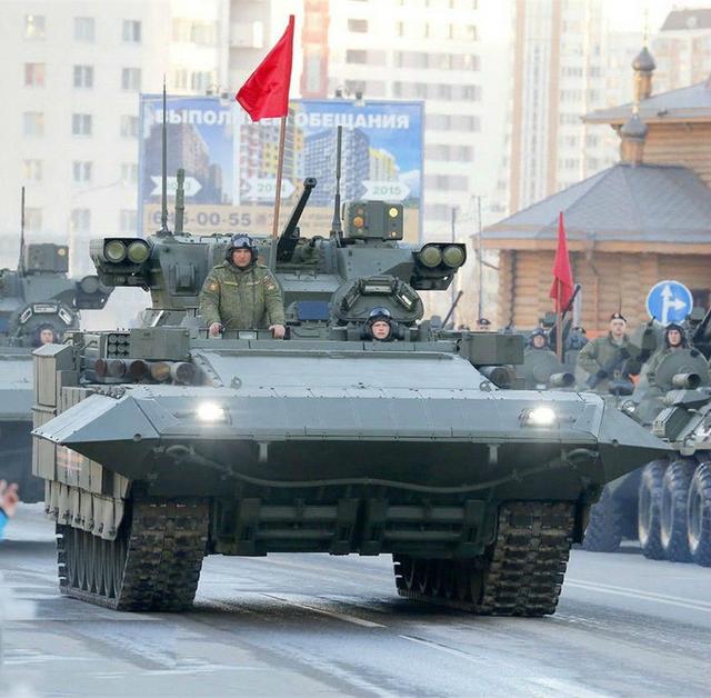 而且,和另一个装备出口大国俄罗斯研发中的t15型重型步战车相比,vn50