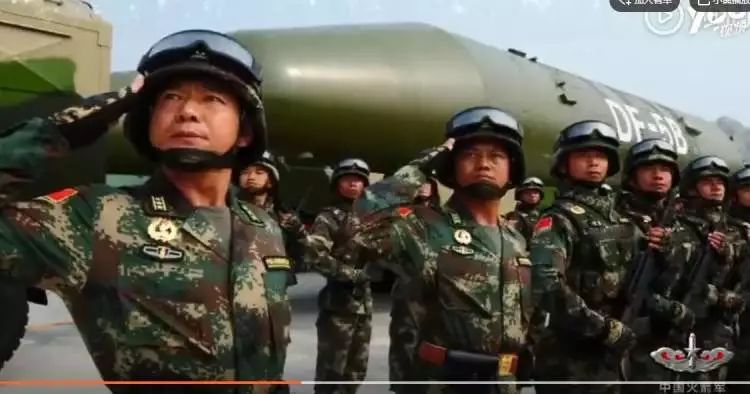 宣传片末亮出了火箭军战士们的口号: 东风「快递」,使命必达;大国