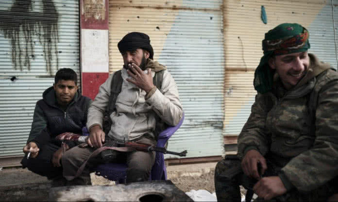 叙利亚反对派武装称几天之内将剿灭“伊斯兰国”残余势力