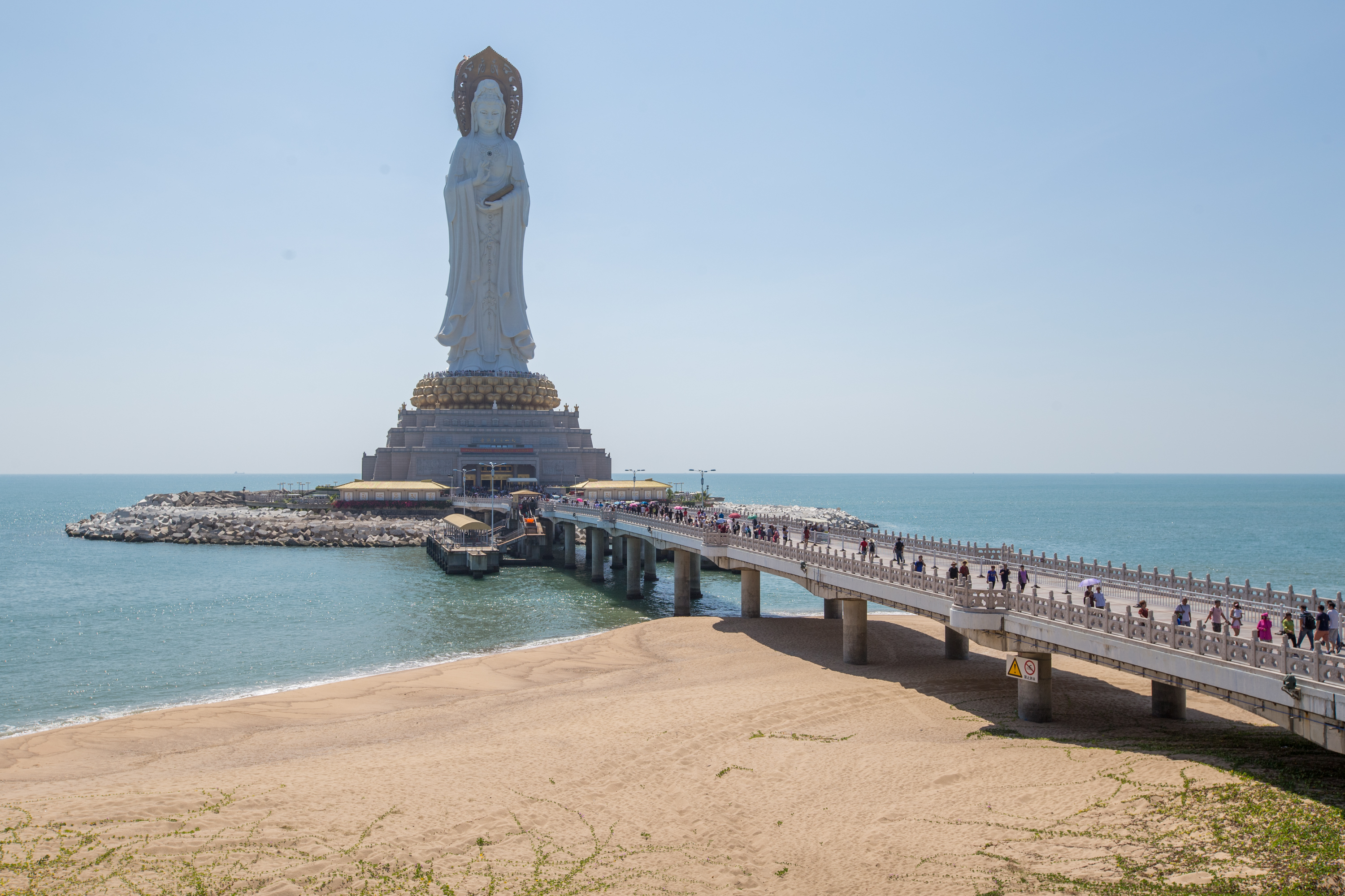 海南岛多少人口1950年_南宁有多少人口2020年(3)