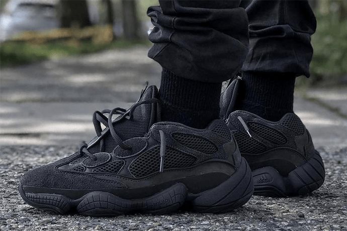 yeezy 500怎么搭_yeezy500穿搭图片(3)