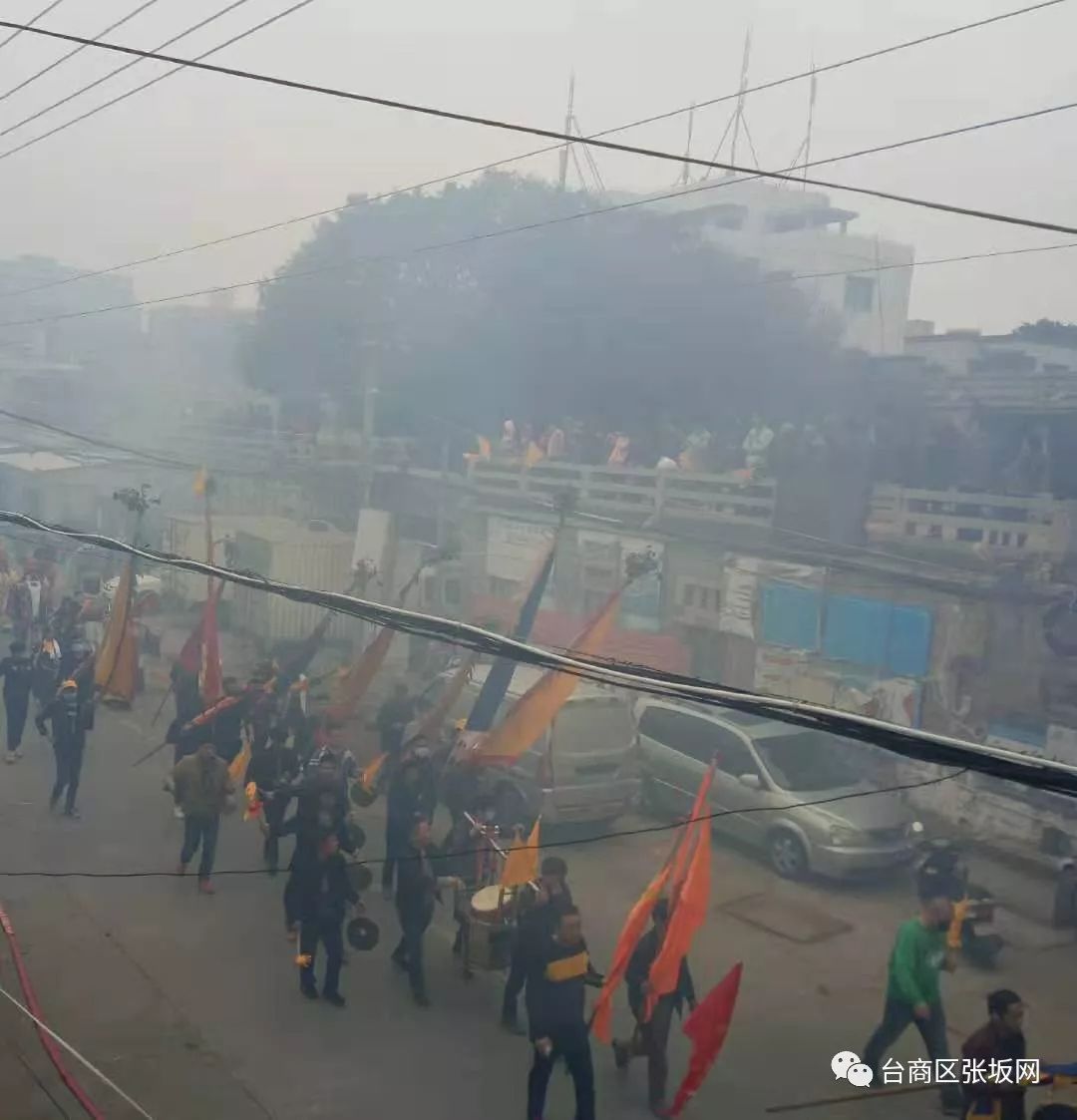 张坂镇浮山村:场面热闹~獭窟妈祖宫天香巡境!