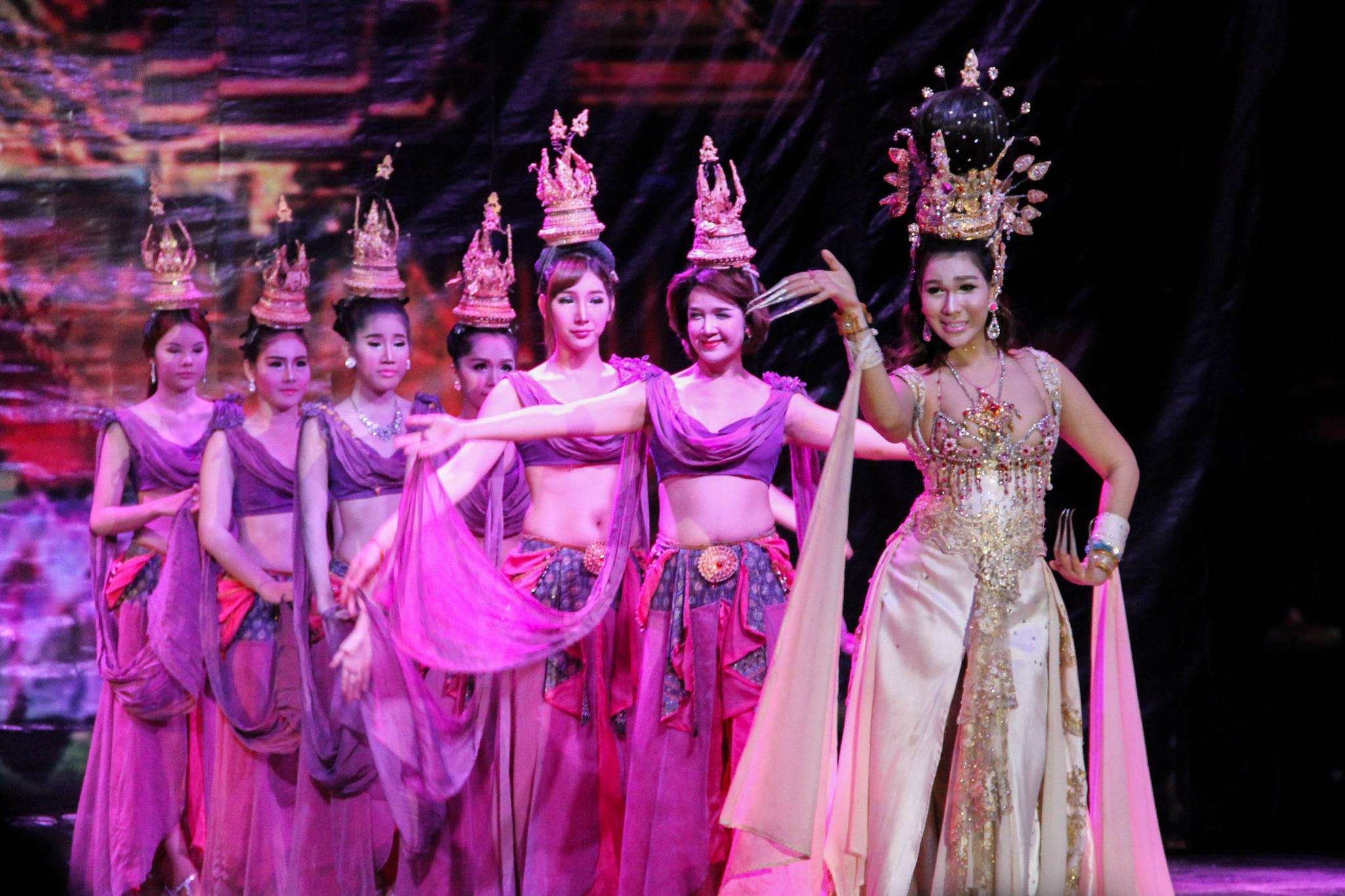 泰国民族舞蹈表演