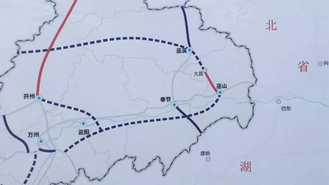 在2019新春来临之际 从重庆奉节到湖北建始的高速公路 于2月19日正式