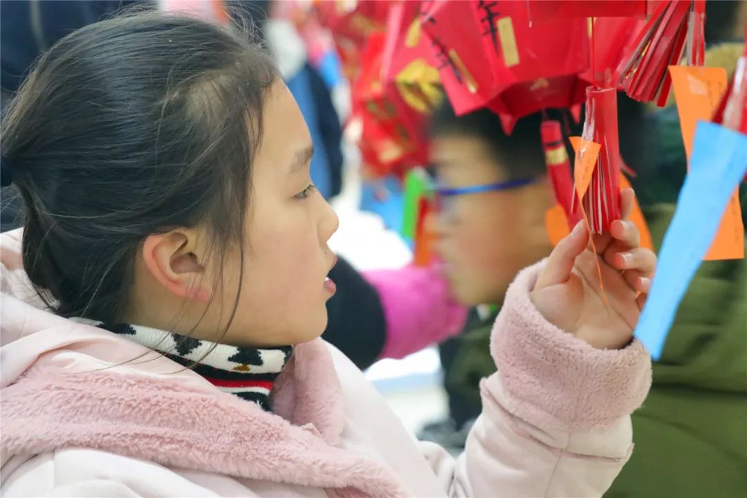 校园动态爱祖国知传统闹元宵砂子塘小学第六都校区举行元宵节庆祝活动