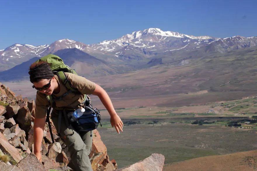 for the rocks are why we climb the mountains (in uae), 因为这些