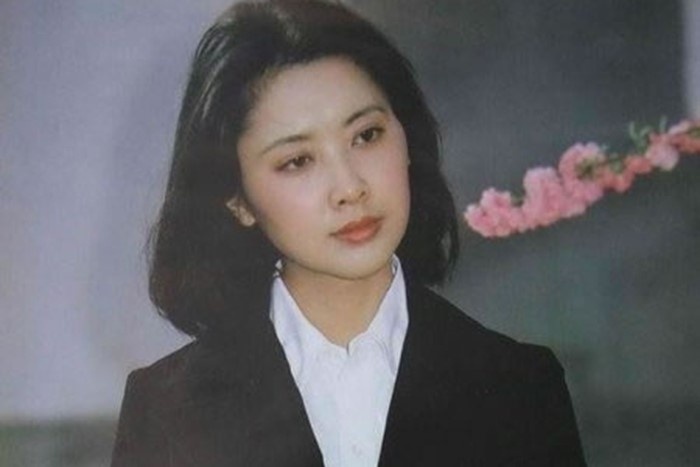 80年代的新兴女性美得心头一击 图片