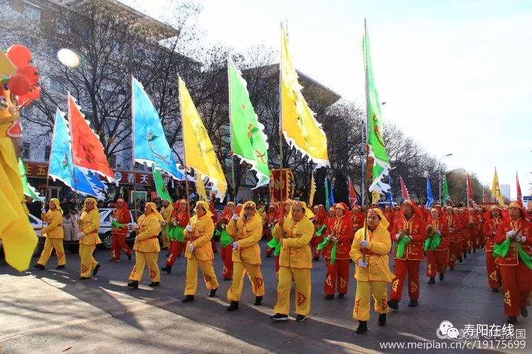 2019寿阳元宵节街头社火掠影!